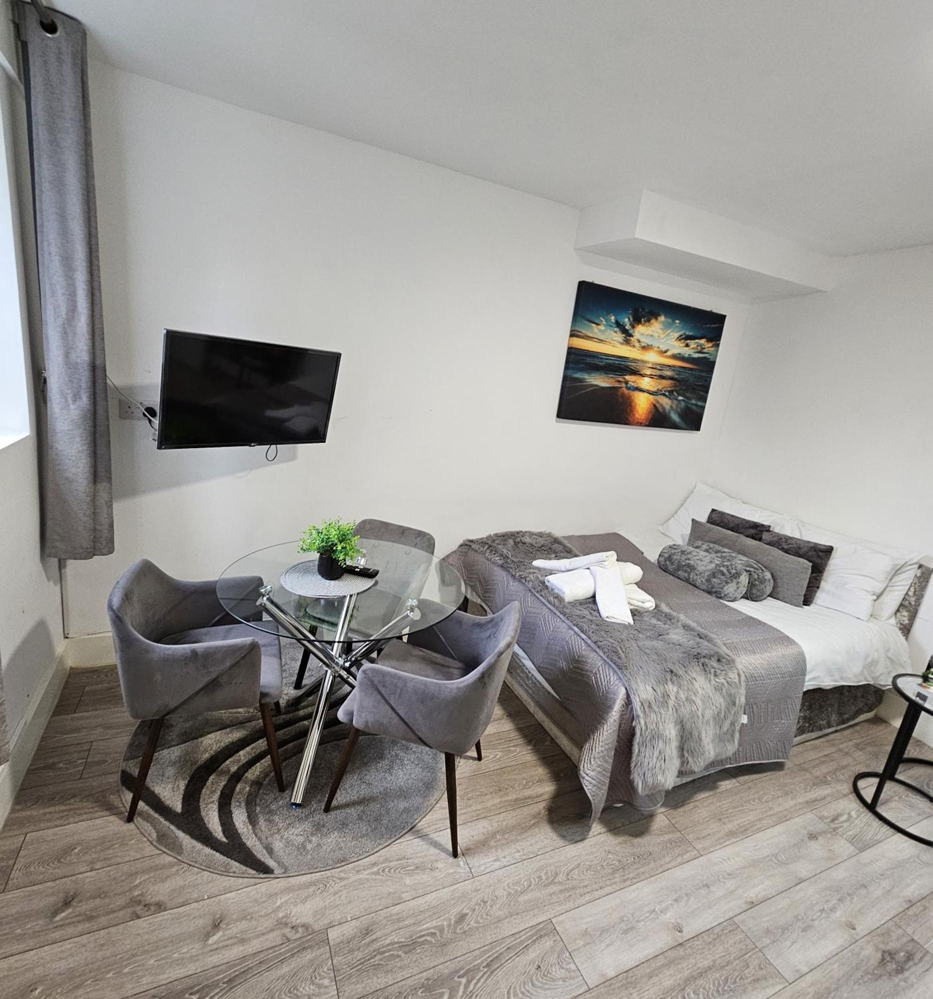 Stylish Studio Near Kensal Green لندن المظهر الخارجي الصورة